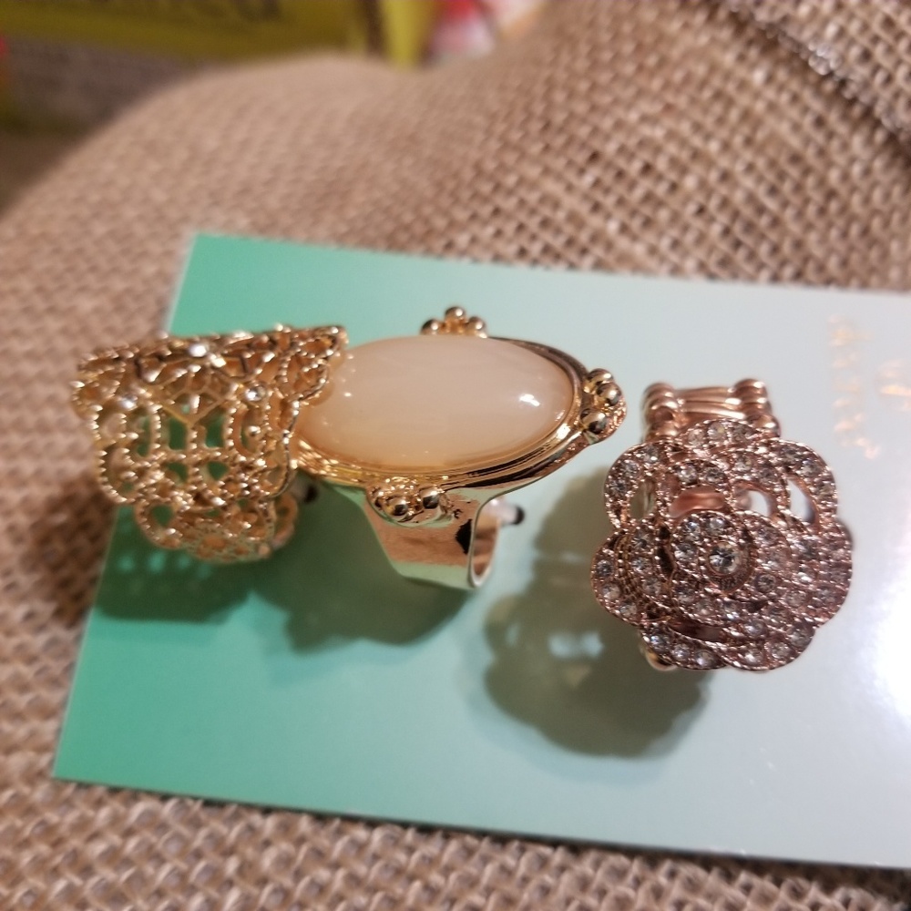 Decree - 3 crystal & quartz like ring